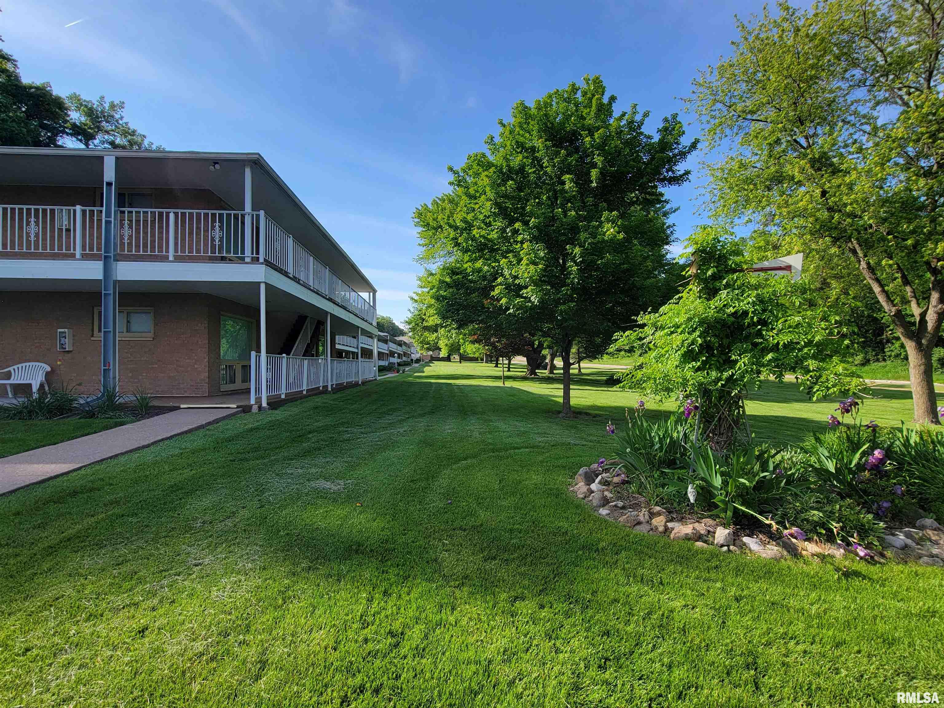 1104 Kimberly Road, Unit 106 Bettendorf, IA 52722 - Photo 35 of 45 Gallery Image 35