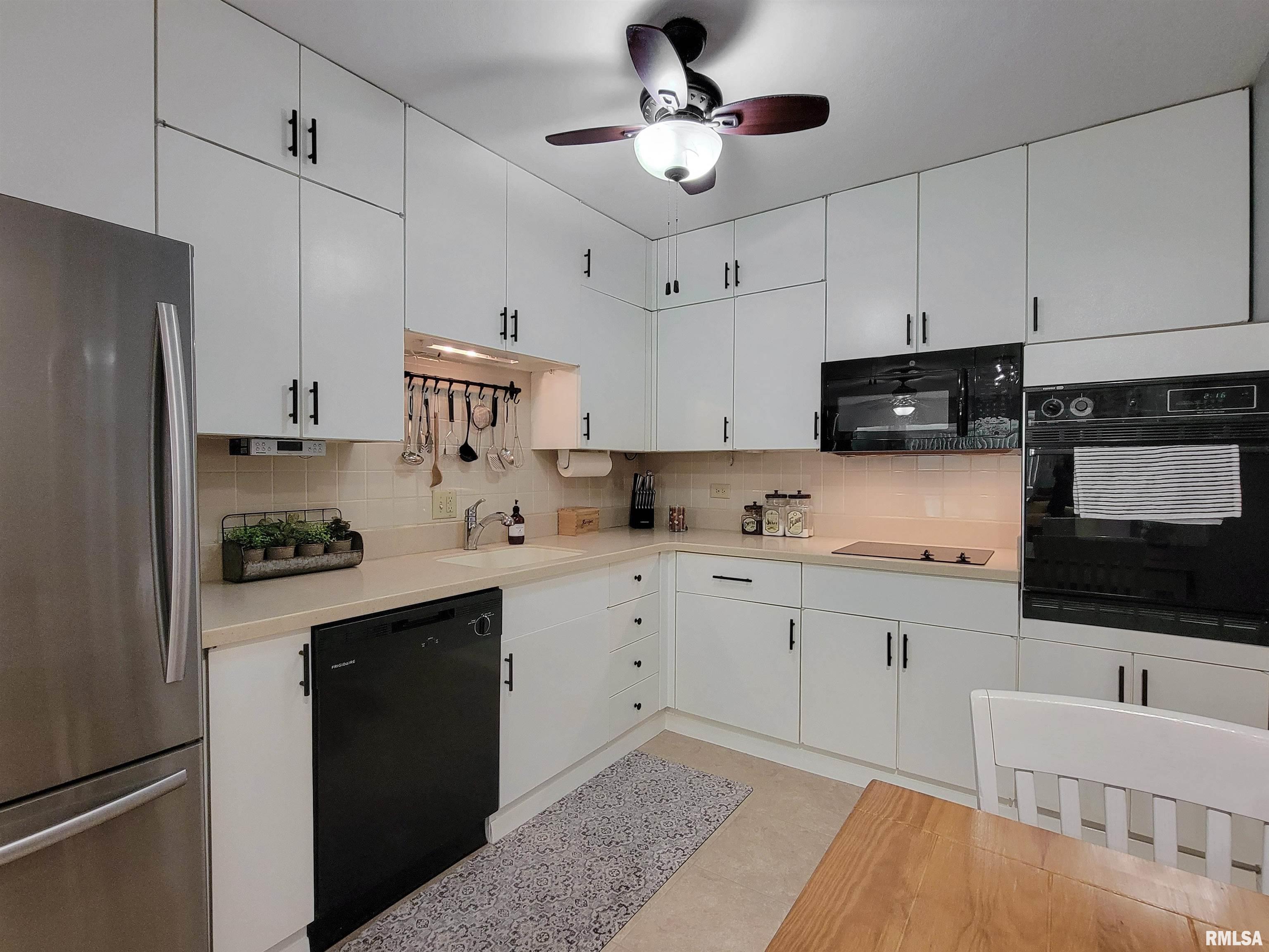 1104 Kimberly Road, Unit 106 Bettendorf, IA 52722 - Photo 9 of 45 Gallery Image 9