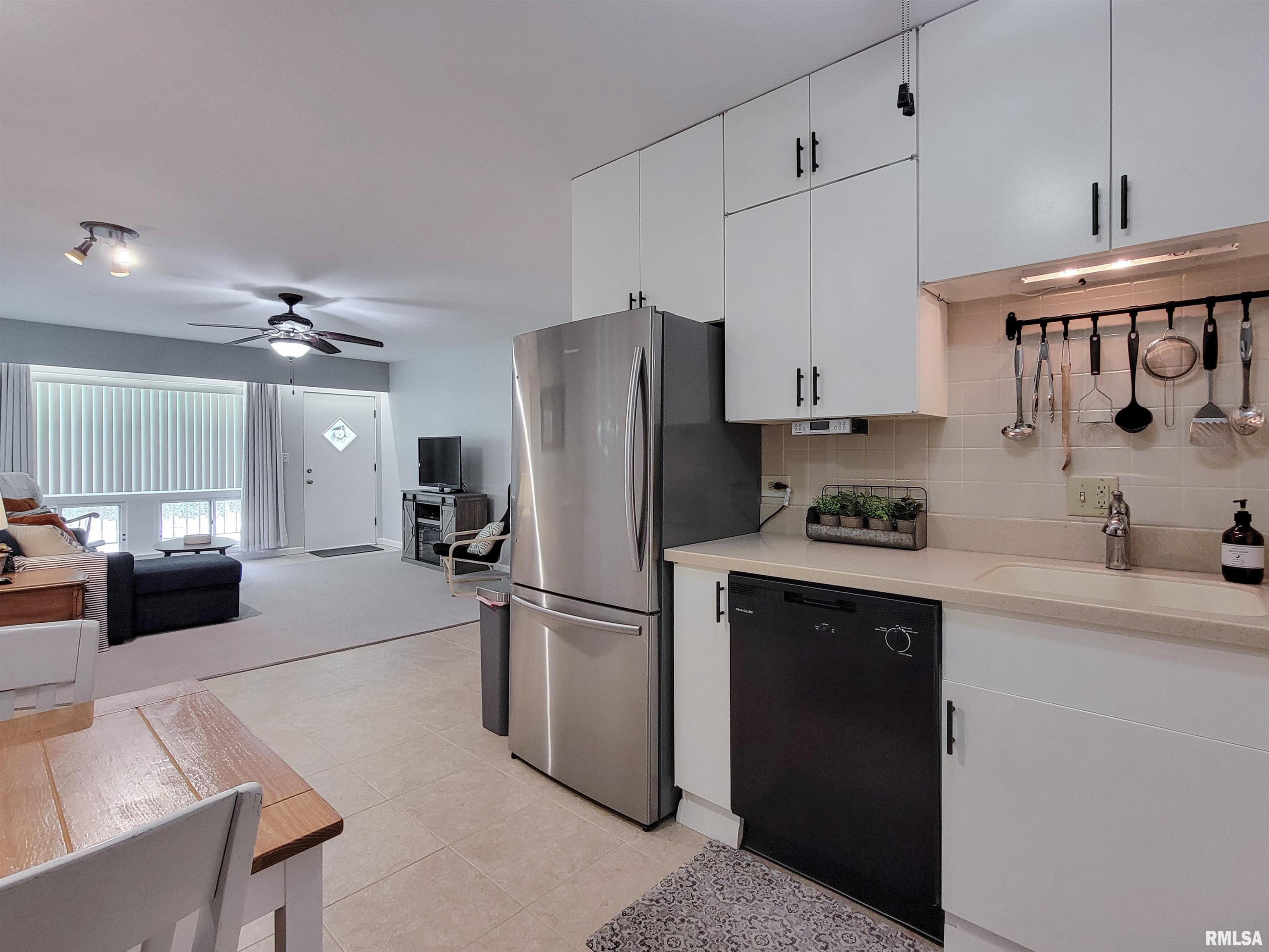 1104 Kimberly Road, Unit 106 Bettendorf, IA 52722 - Photo 10 of 45 Gallery Image 10