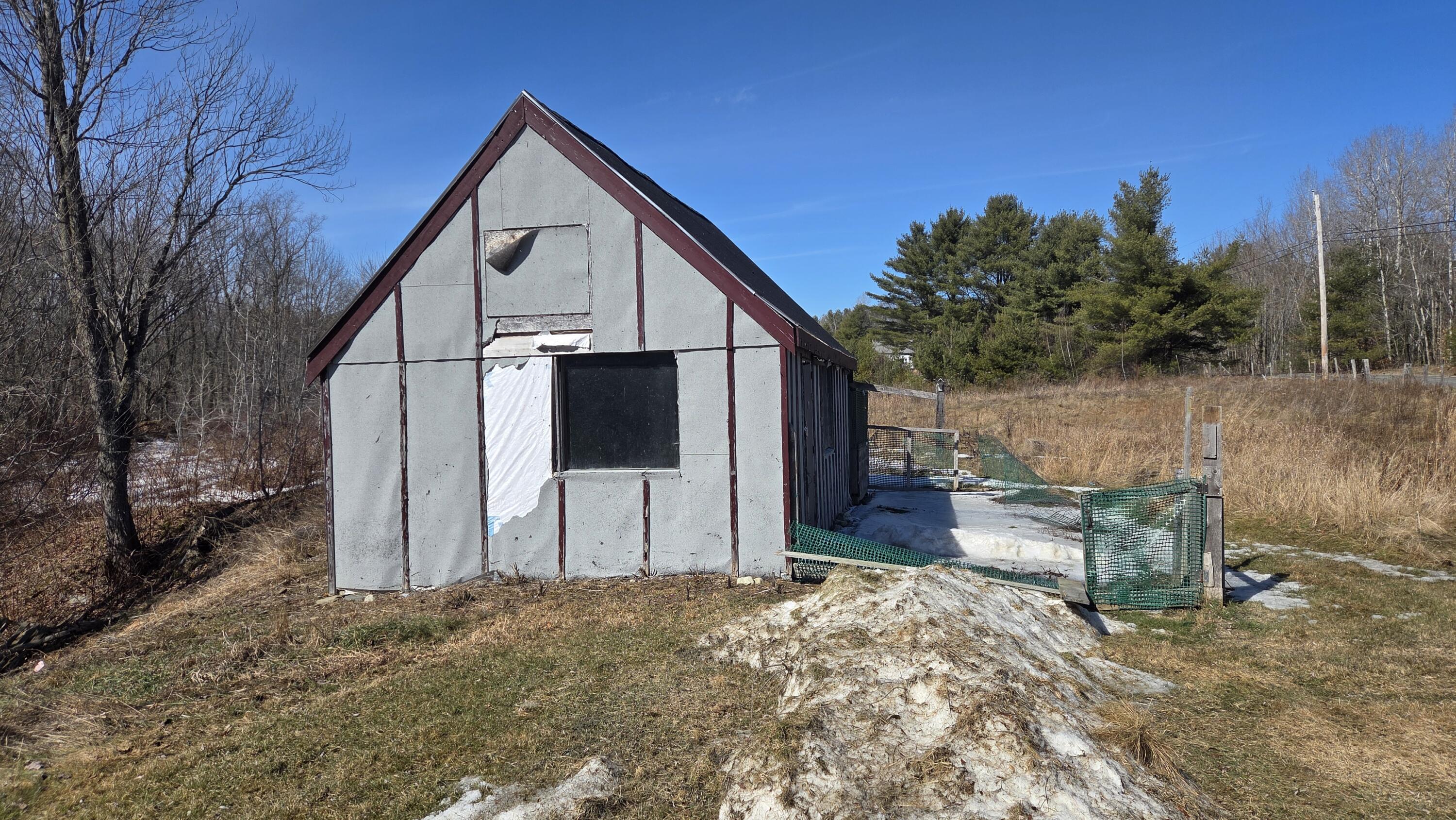 508 Horseback Road Clinton, ME 04927 - Photo 11 of 36 20260313_132739