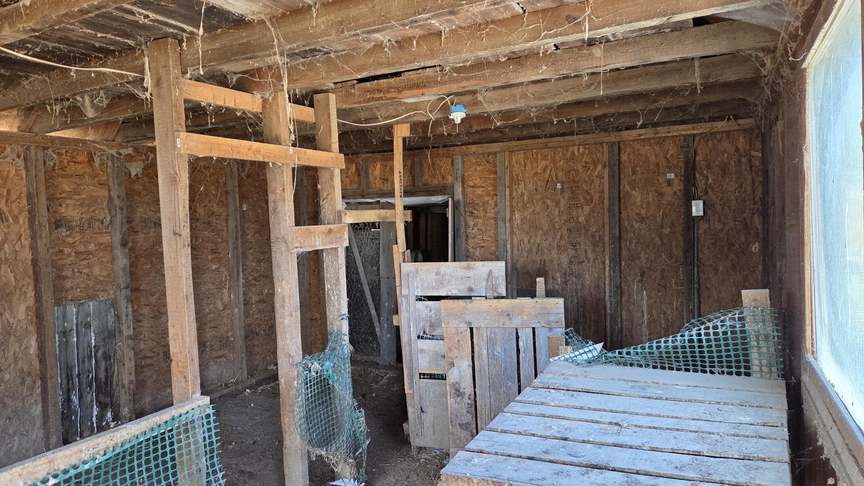 508 Horseback Road Clinton, ME 04927 - Photo 12 of 36 20260313_132855