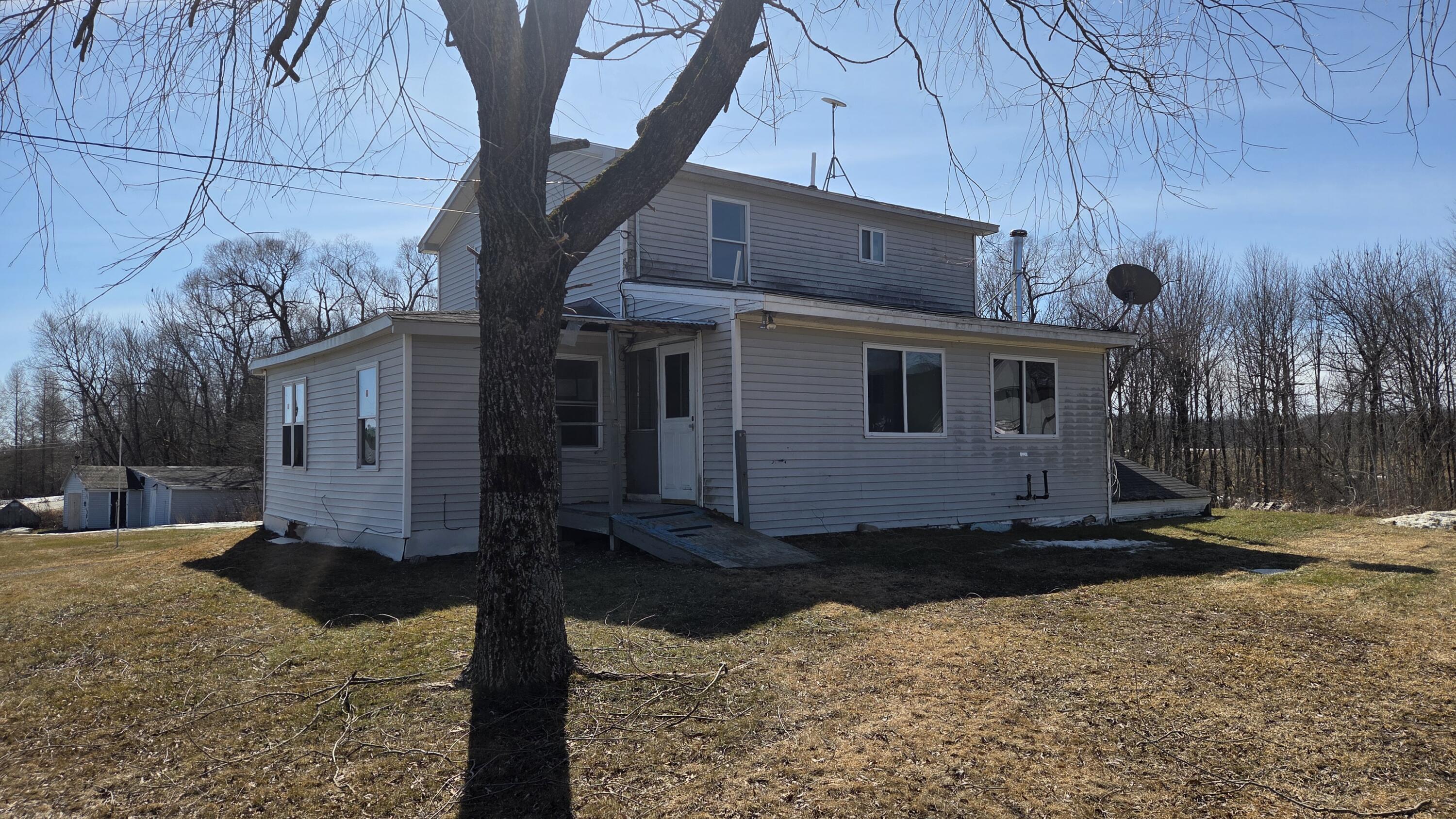 508 Horseback Road Clinton, ME 04927 - Photo 9 of 36 20260313_132641