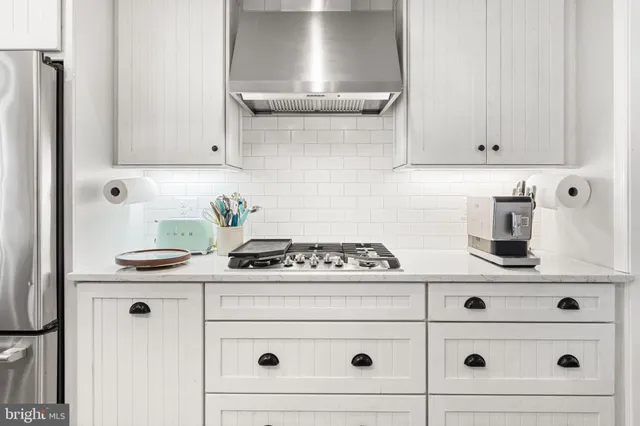 $1,350,000 | 97 Currell Cove Lane, White Stone, VA 22578