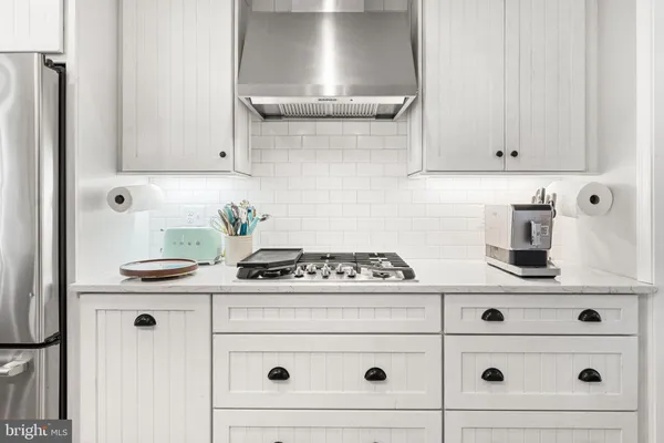 $1,175,000 | 97 Currell Cove Lane, White Stone, VA 22578