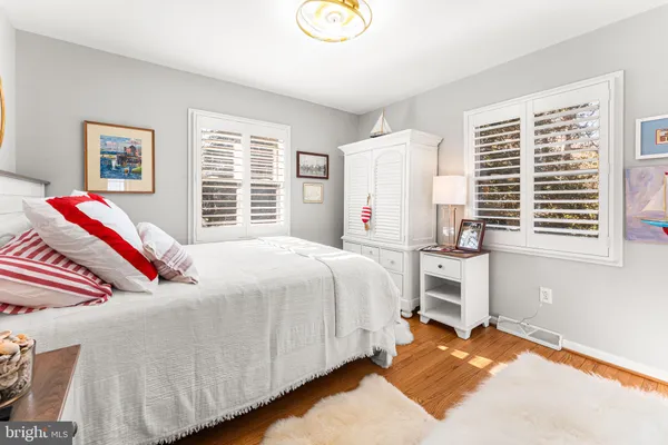 $1,175,000 | 97 Currell Cove Lane, White Stone, VA 22578