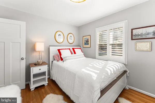 $1,175,000 | 97 Currell Cove Lane, White Stone, VA 22578