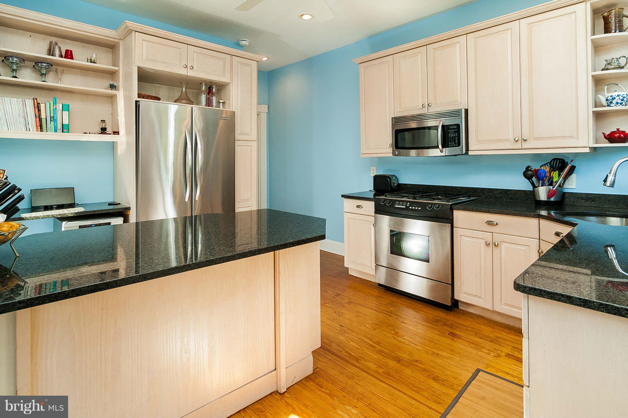 424 7th Street Southeast Washington, DC 20003 - Photo 5 of 24 Kitchen