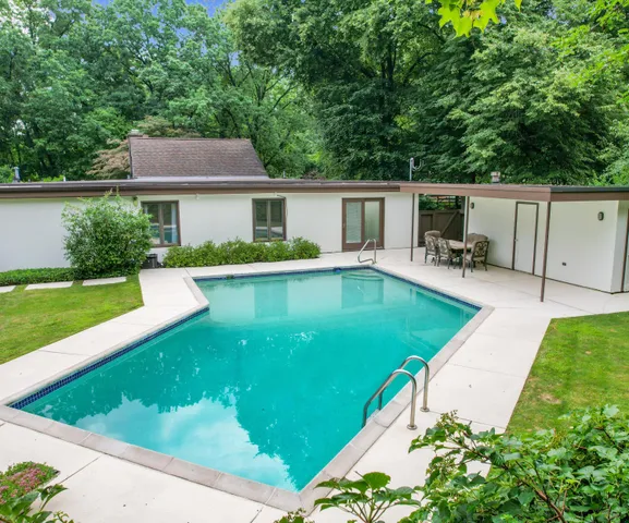 $850,000 | 3586 East Huron River Drive, Ann Arbor, MI 48104