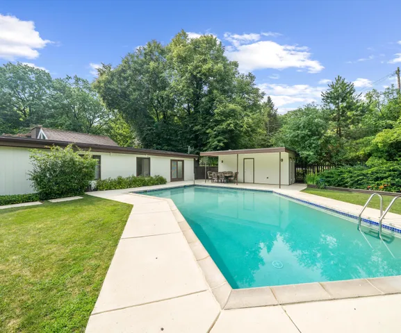 $850,000 | 3586 East Huron River Drive, Ann Arbor, MI 48104
