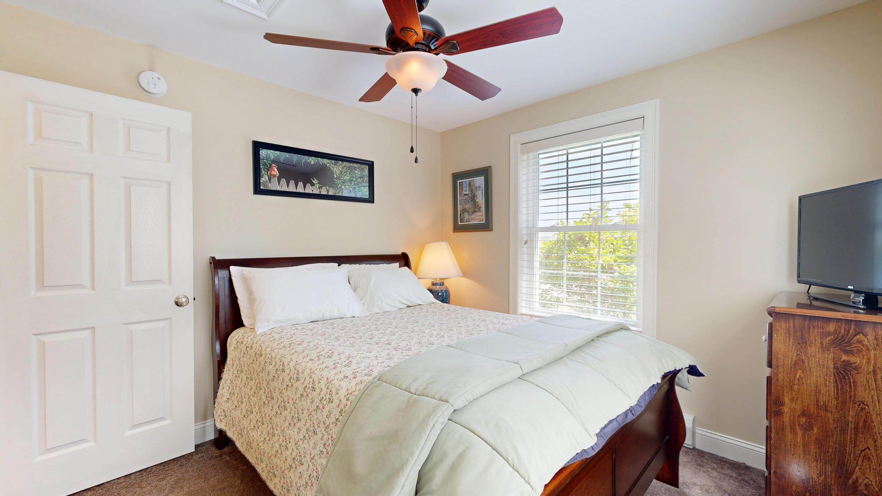 387 Mosher Road Gorham, ME 04038 - Photo 25 of 47 Bedroom