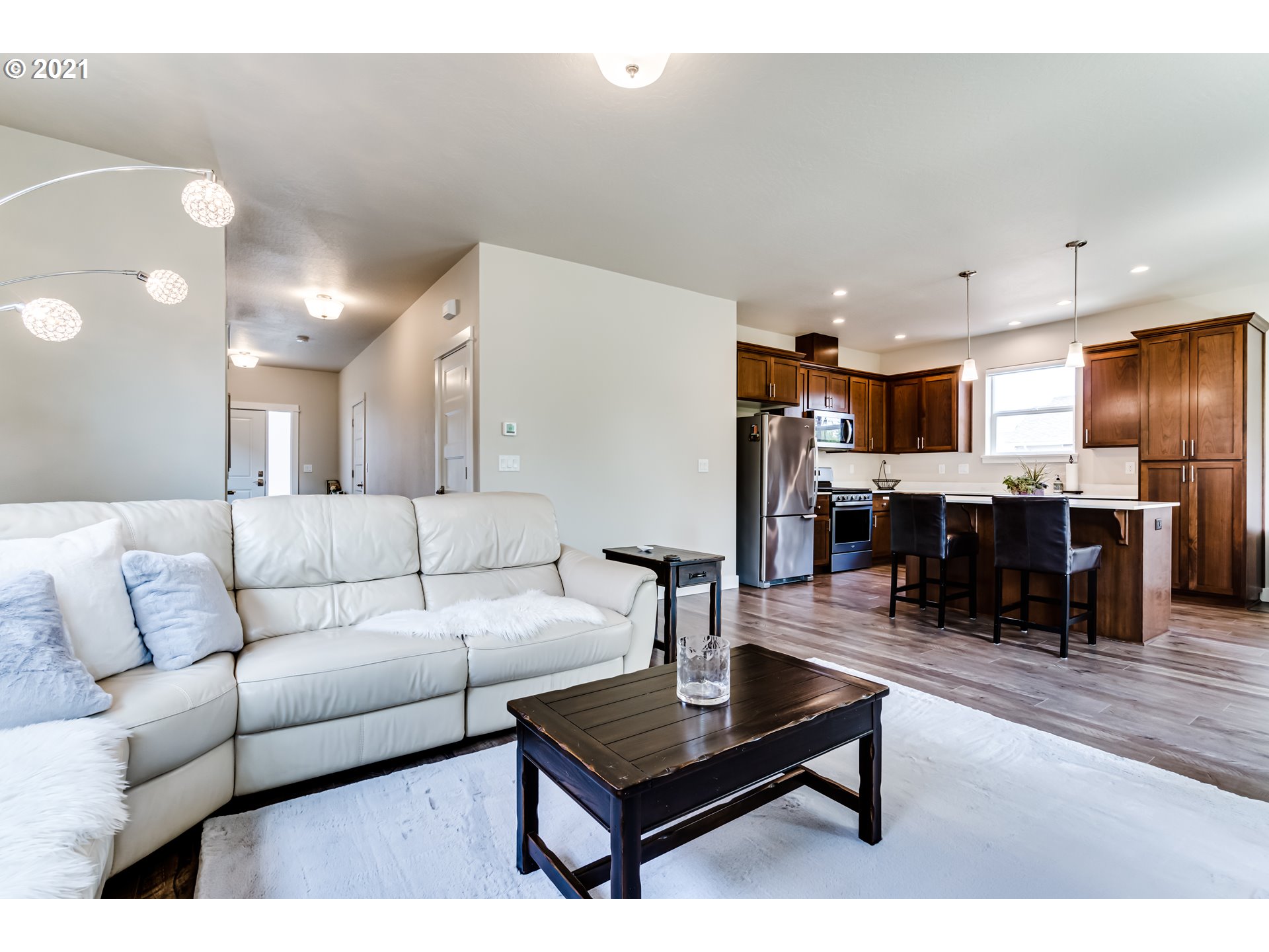 4628 Romy Court Eugene, OR 97402 - Photo 6 of 31