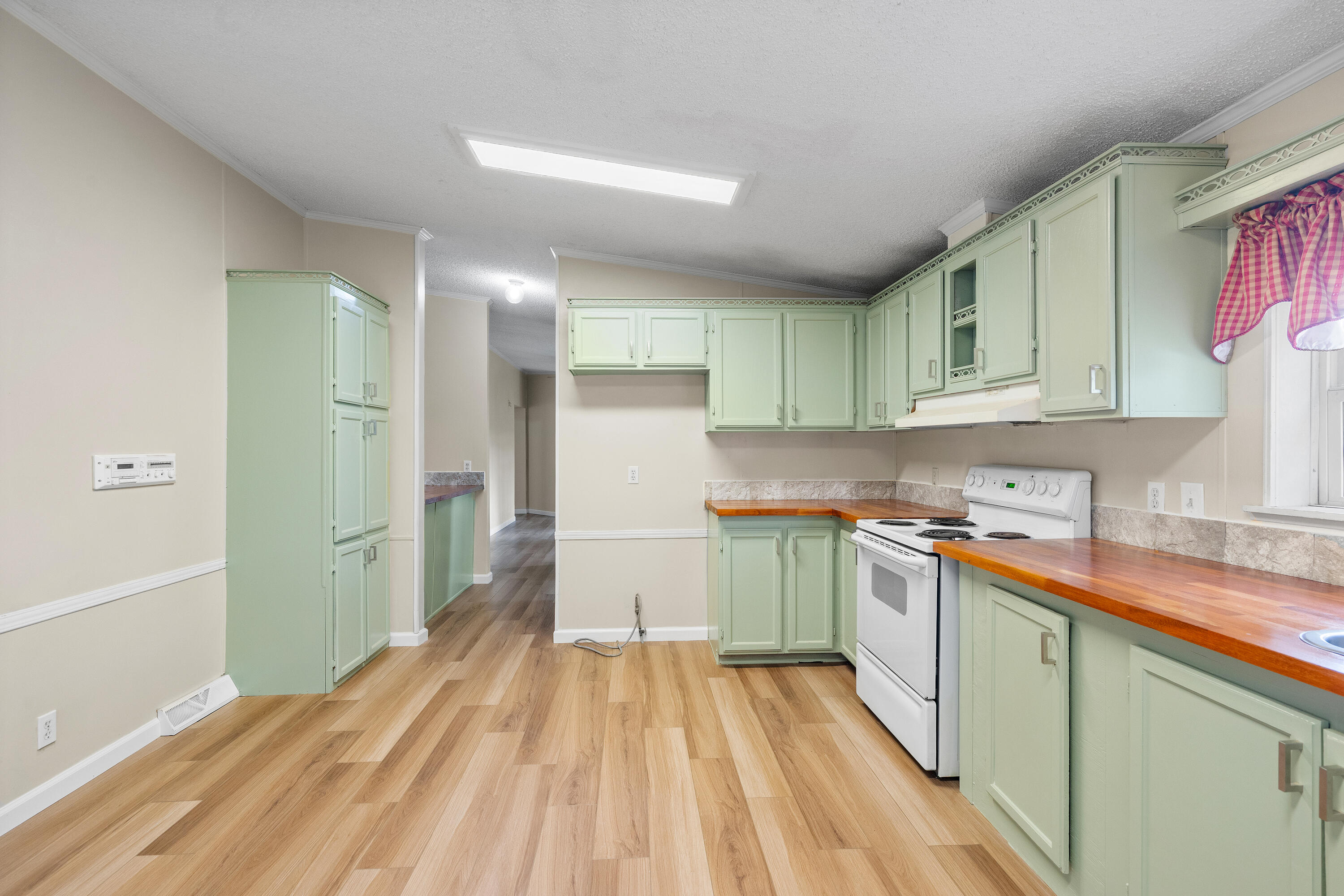 2257 Mt Carmel Road Walterboro, SC 29488 - Photo 77 of 94 DSC02024