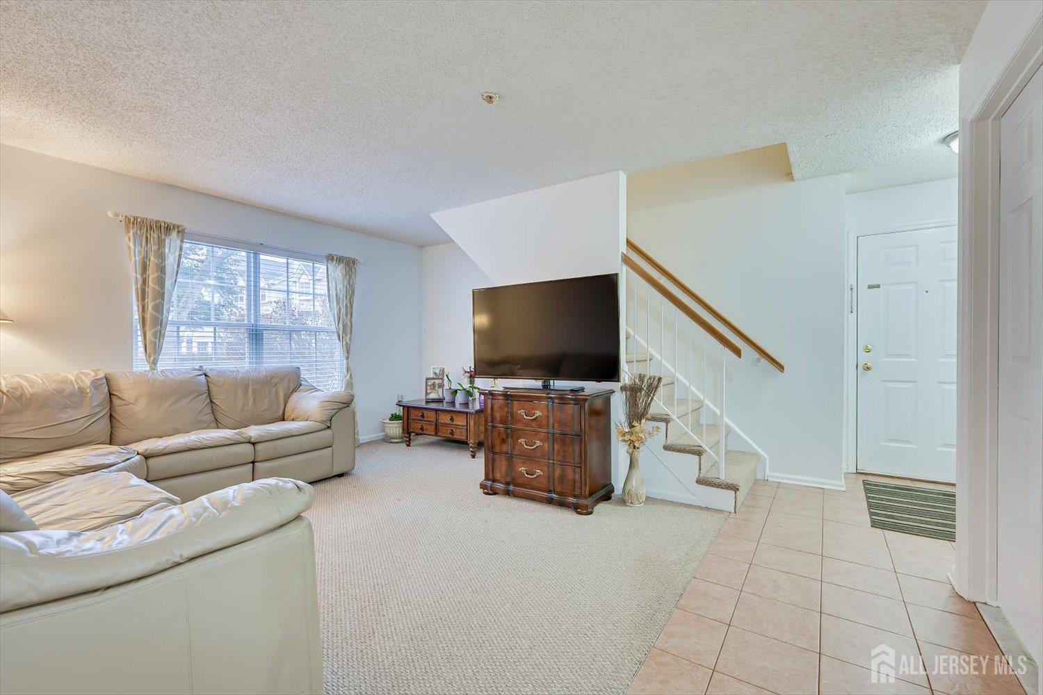 150 Prestwick Way Edison, NJ 08820 - Photo 5 of 23