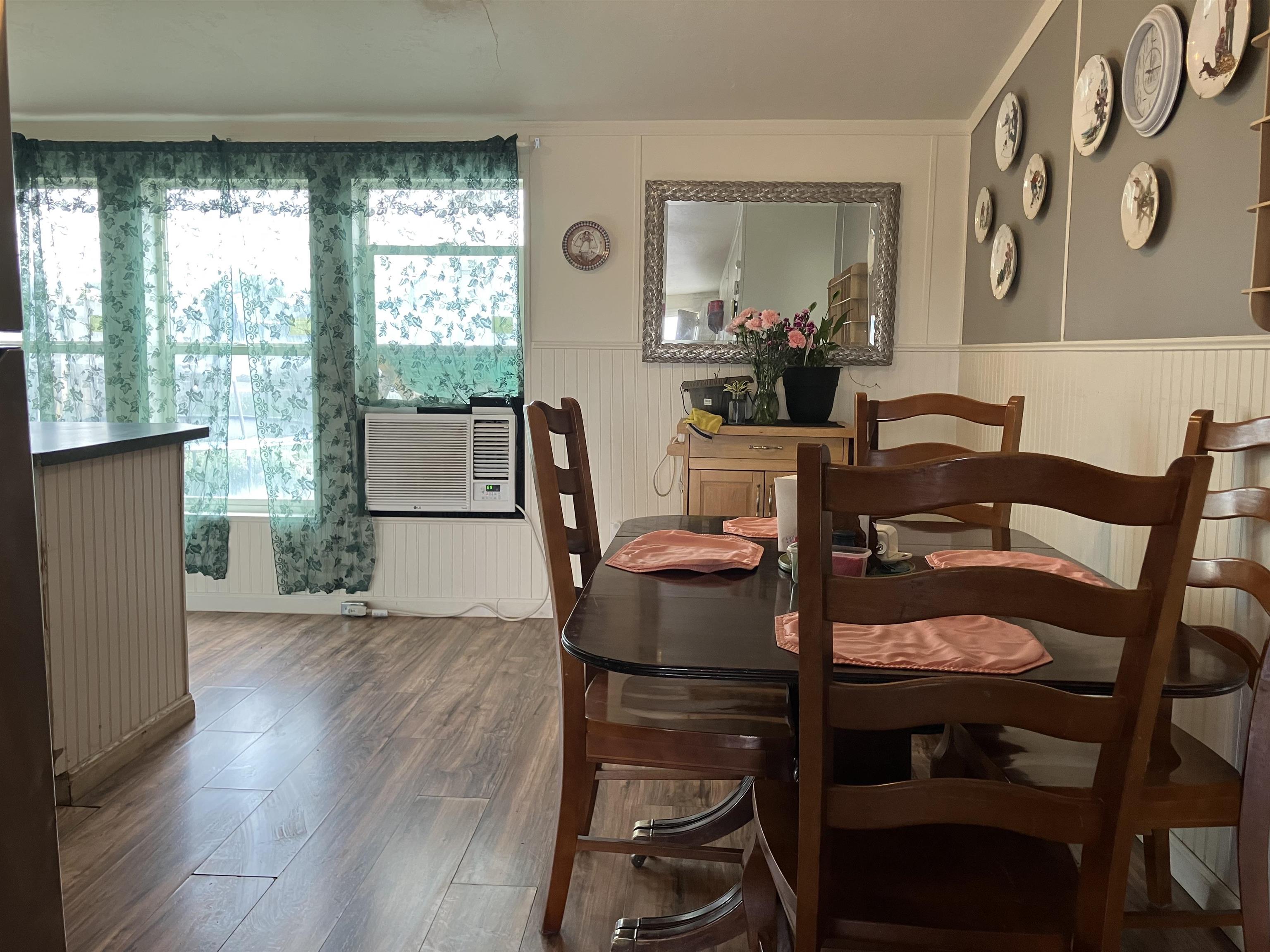 424 32 Road, Unit 388 Clifton, CO 81520 - Photo 8 of 16 a dining room with furniture and window