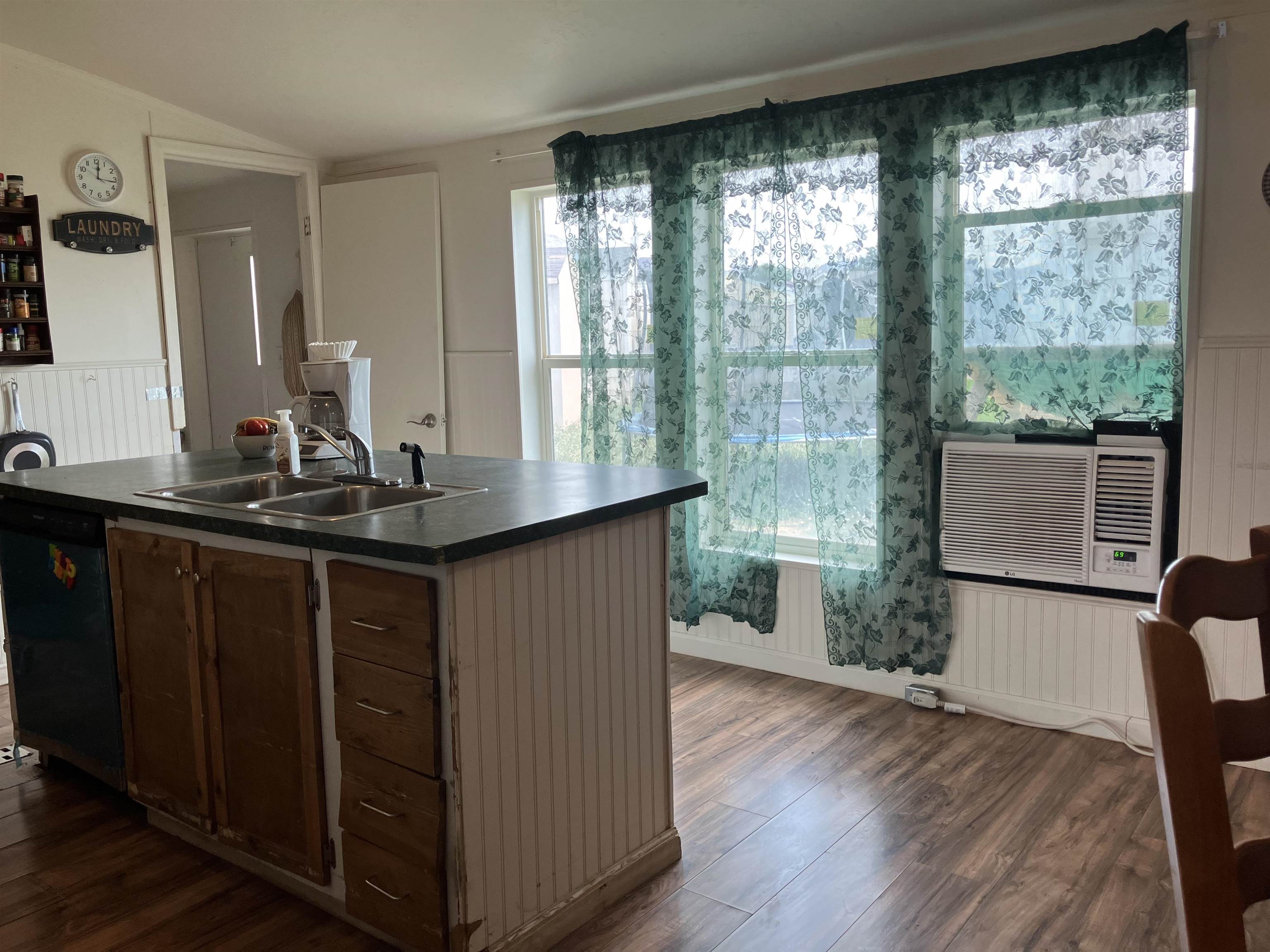 424 32 Road, Unit 388 Clifton, CO 81520 - Photo 9 of 16 a kitchen with sink and large window