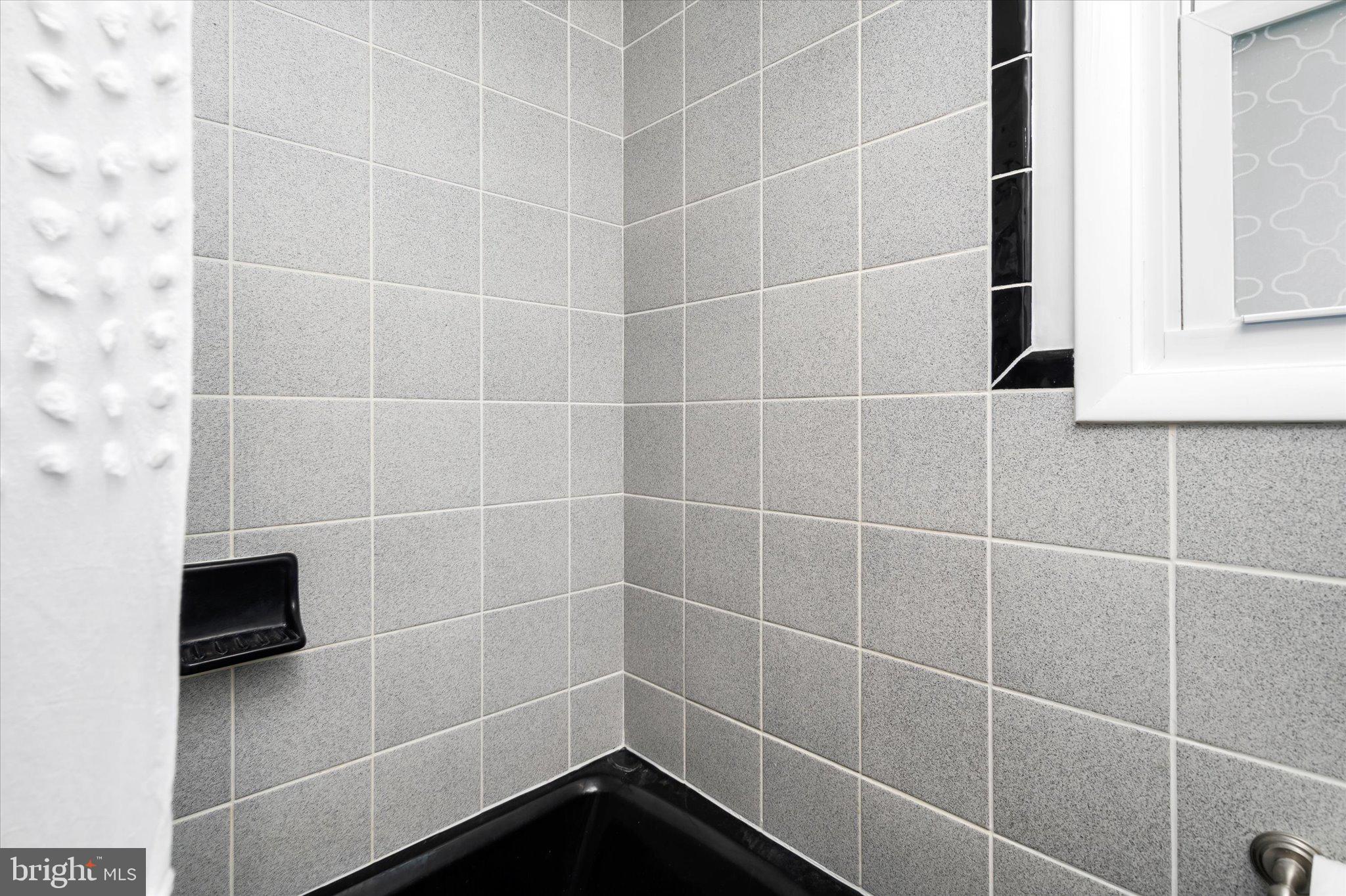 133 Hillside Avenue Bridgewater, NJ 08807 - Photo 20 of 48