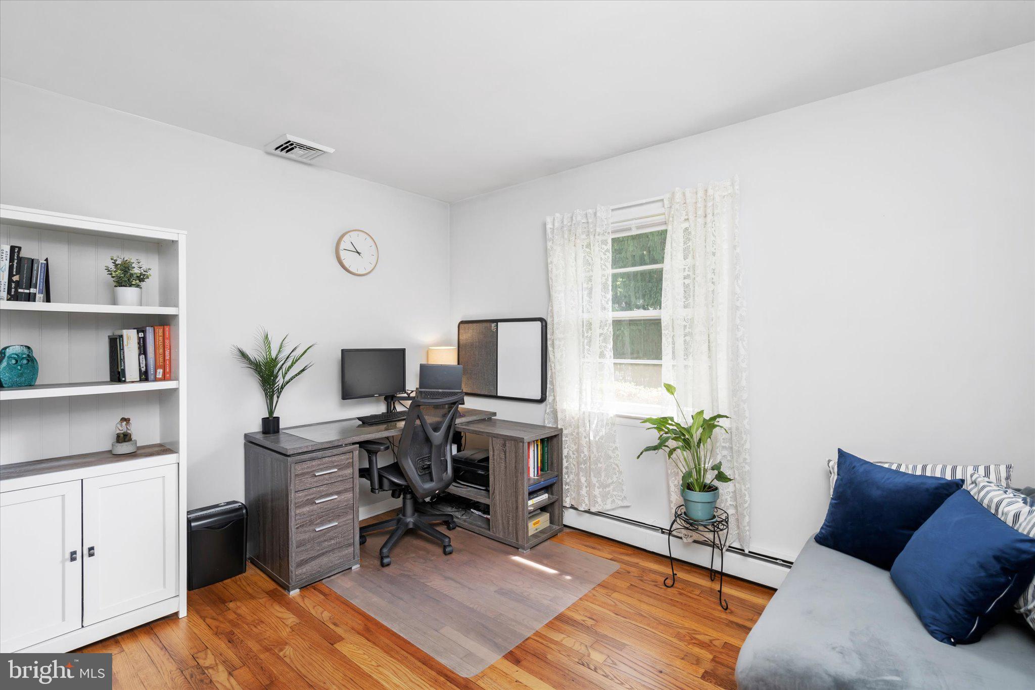 133 Hillside Avenue Bridgewater, NJ 08807 - Photo 27 of 48