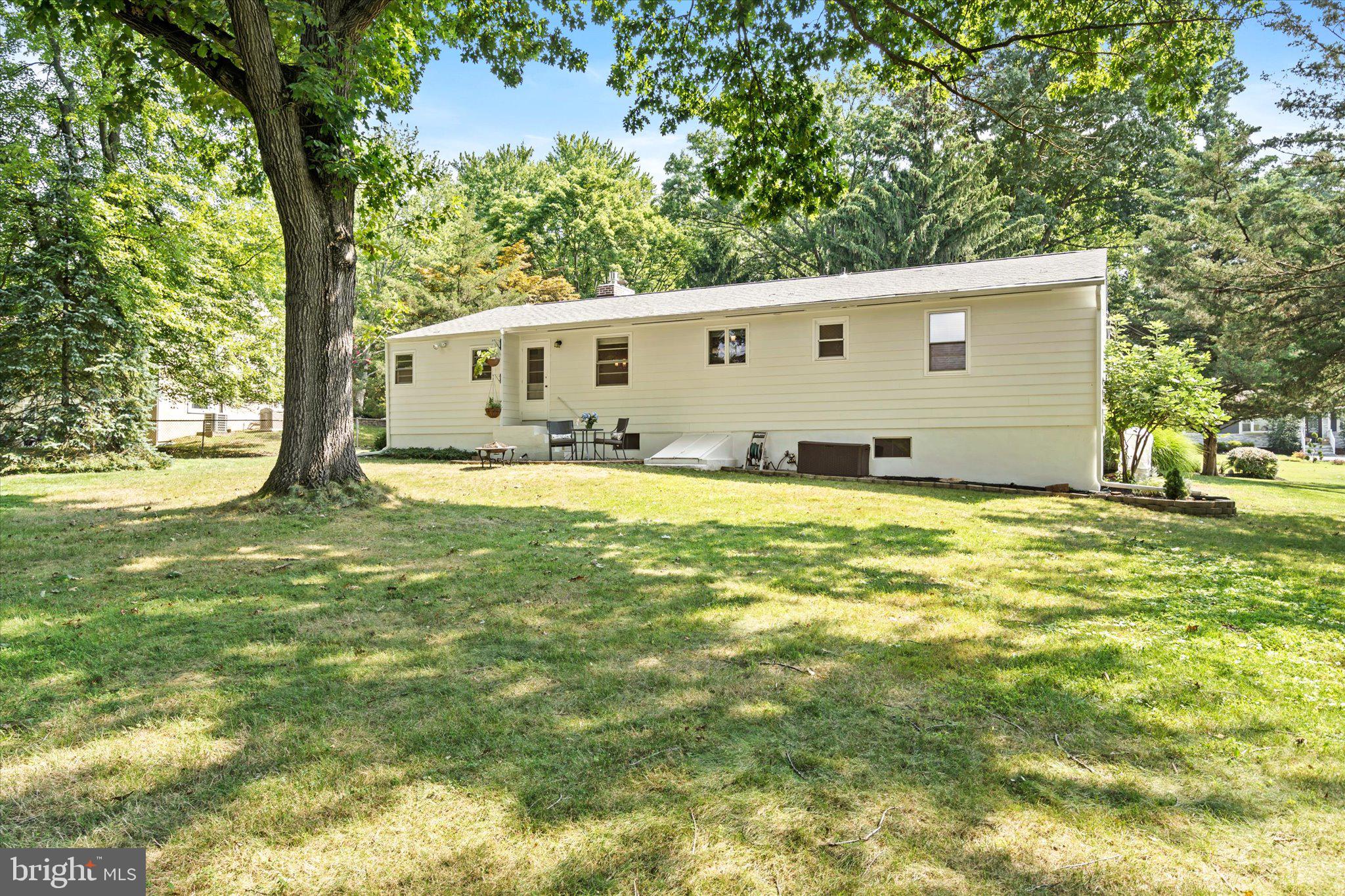 133 Hillside Avenue Bridgewater, NJ 08807 - Photo 32 of 48