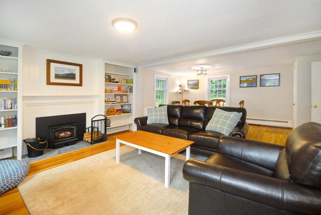 67 Seminole Road Acton, MA 01720 - Photo 8 of 36