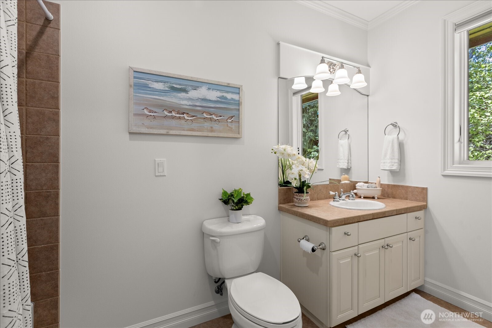 18608 Sound View Place Edmonds, WA 98020 - Photo 25 of 40