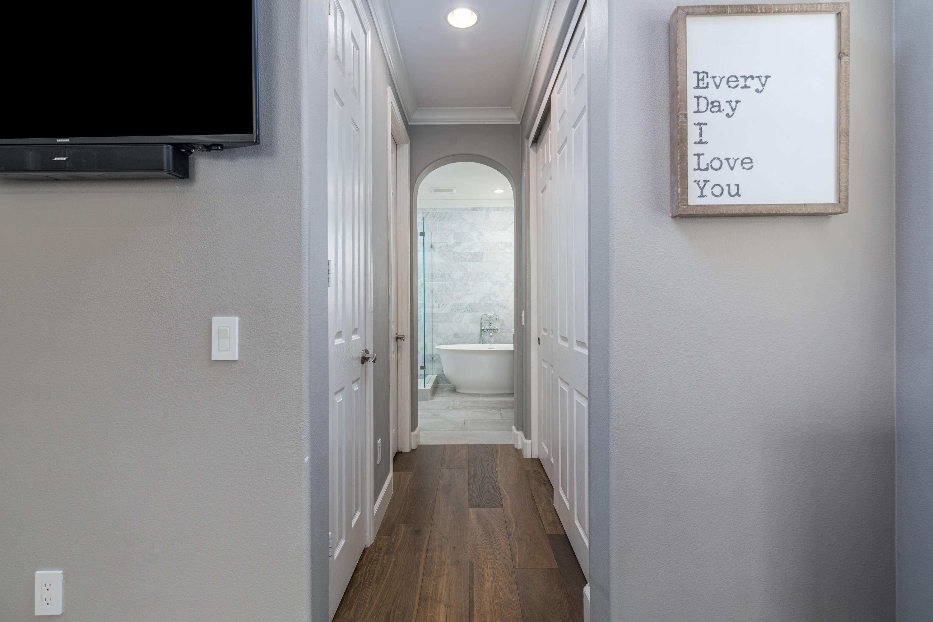 3064 White Rock Road Camarillo, CA 93012 - Photo 16 of 47 a view of a hallway with wooden floor