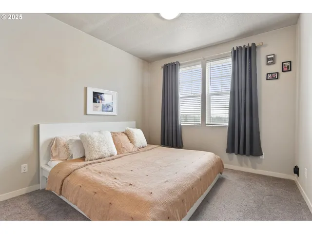 $319,000 | 17168 Southwest Snowdale Street, Unit 403, Beaverton, OR 97007