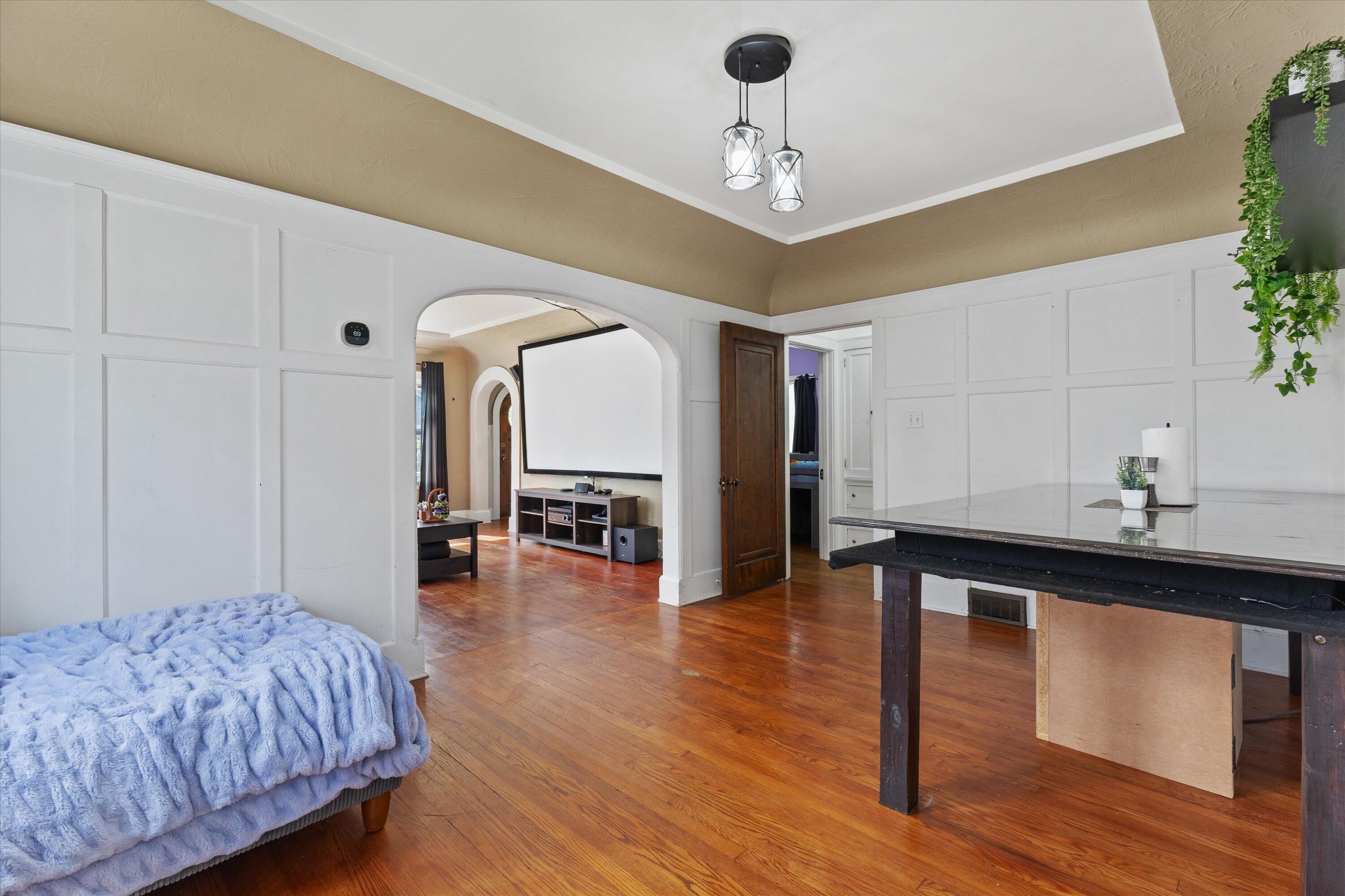 3002 Bate Street Racine, WI 53403 - Photo 8 of 28 8