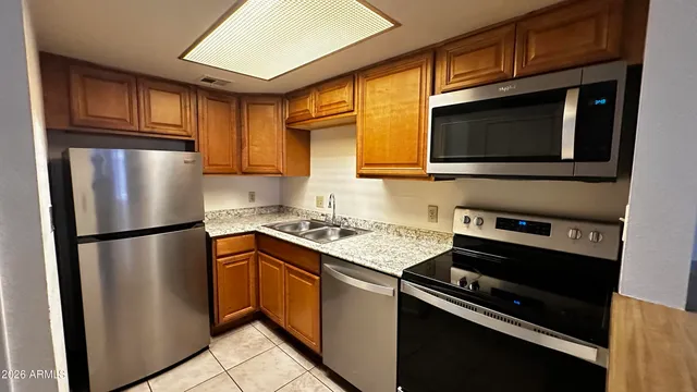 $1,125 | 700 West University Drive, Unit 108, Tempe, AZ 85281