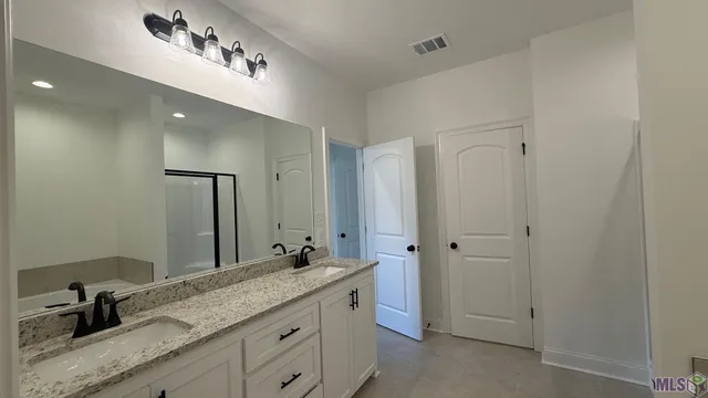 $290,000 | 14721 Carrol Avenue, Walker, LA 70785