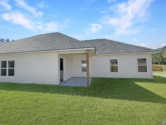 $290,000 | 14721 Carrol Avenue, Walker, LA 70785