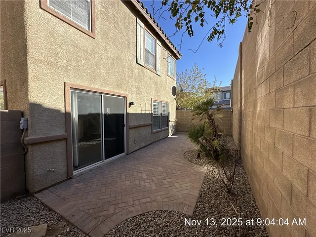 $2,000 | 179 Desert Pond Avenue, Henderson, NV 89002