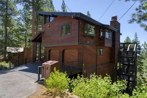 $3,749,000 | 553 Silvertip Drive, Incline Village, NV 89451