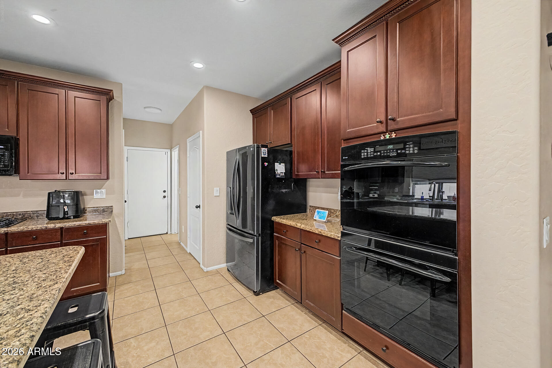 28929 North Calcite Way San Tan Valley, AZ 85143 - Photo 12 of 43 Double ovens