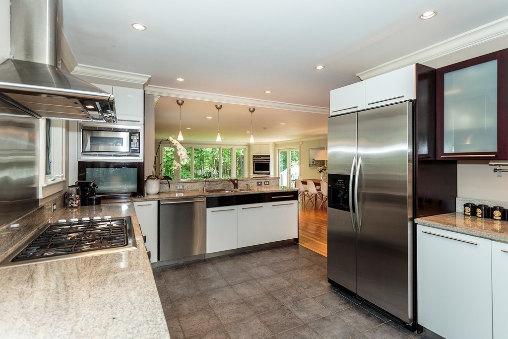 14 Ardley Road Winchester, MA 01890 - Photo 12 of 30 Gallery Image 12