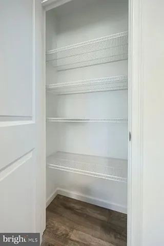 a view of utility room