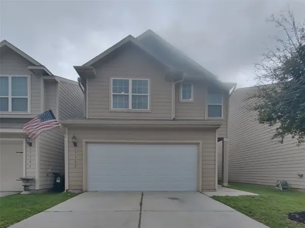 $1,819 | 17142 Common Point Drive, Houston, TX 77090