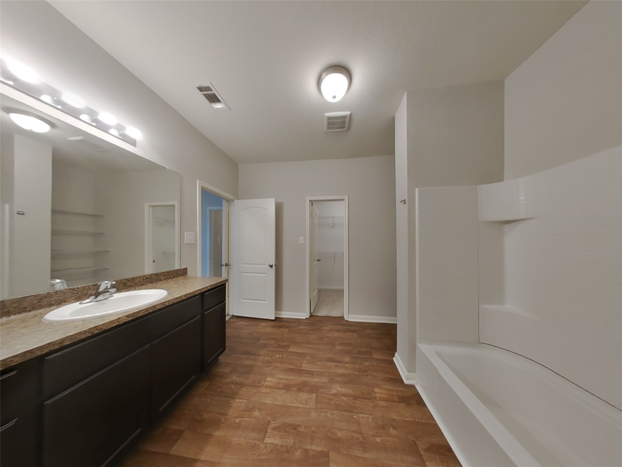 17142 Common Point Drive Houston, TX 77090 - Photo 9 of 15