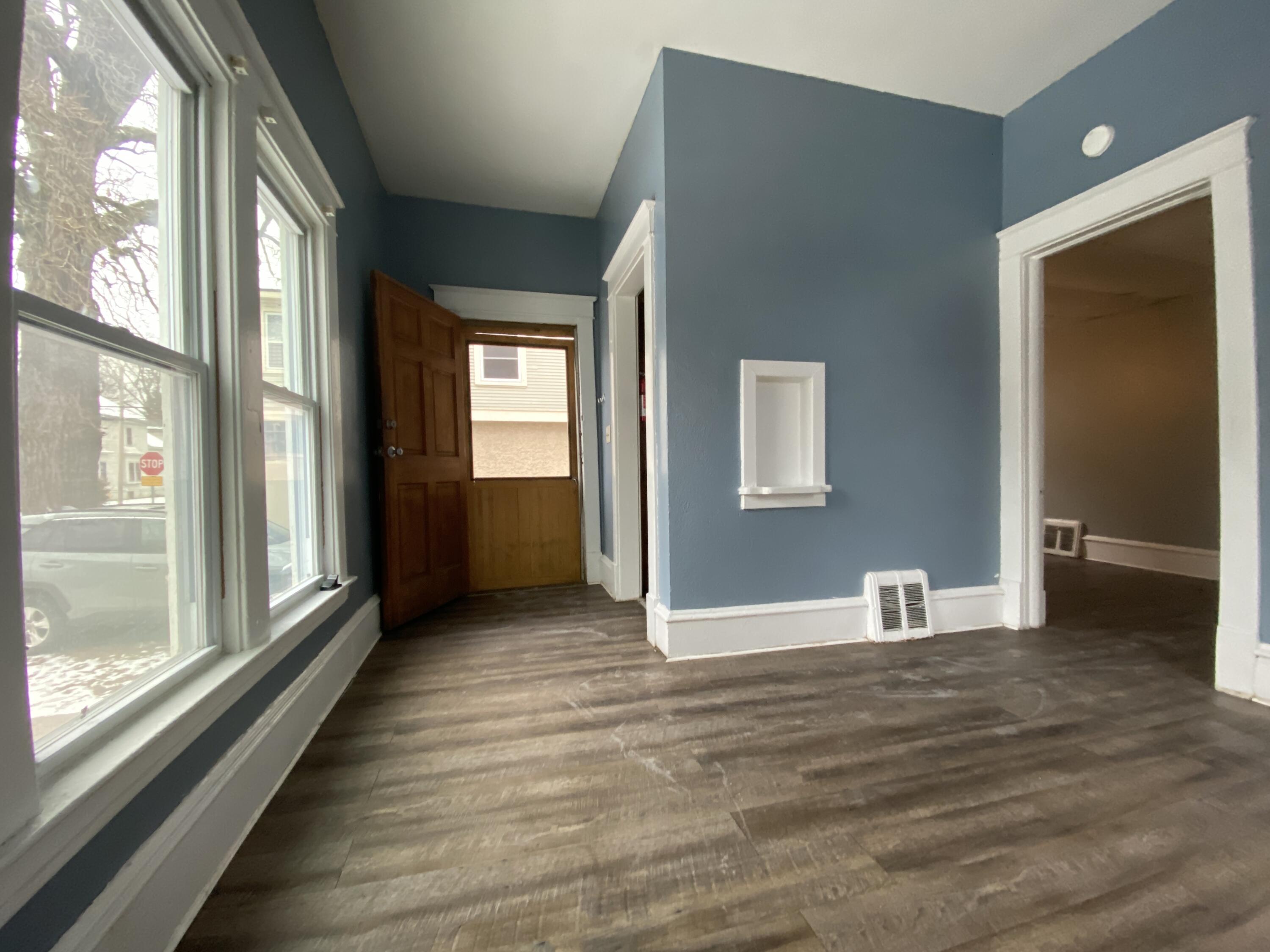 705 West Walnut Street Kalamazoo, MI 49007 - Photo 13 of 21 Photo Dec 23 2024, 11 31 29 AM