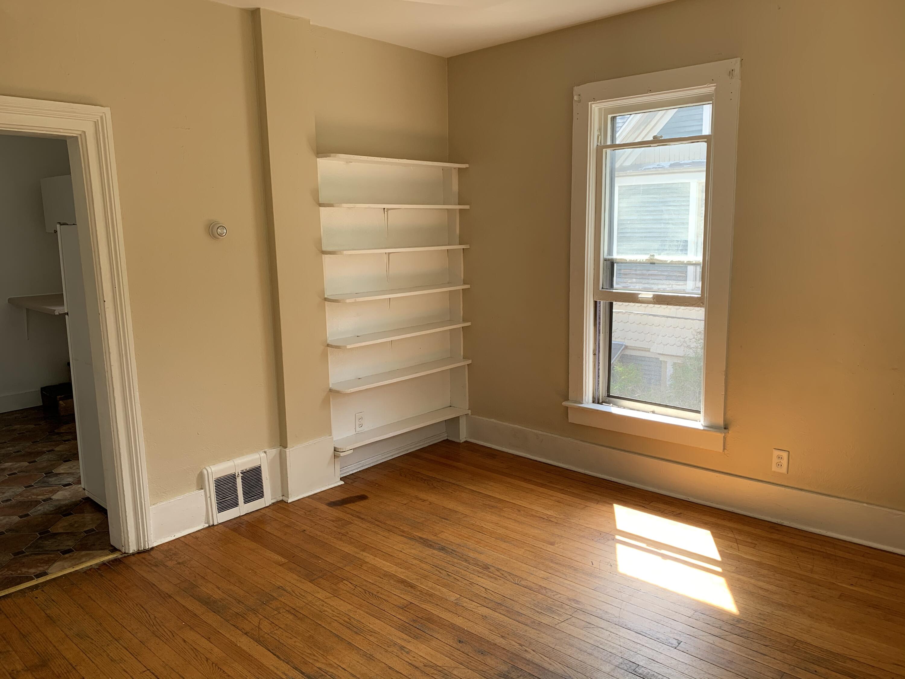 705 West Walnut Street Kalamazoo, MI 49007 - Photo 16 of 21 Photo Jul 29, 3 57 25 PM