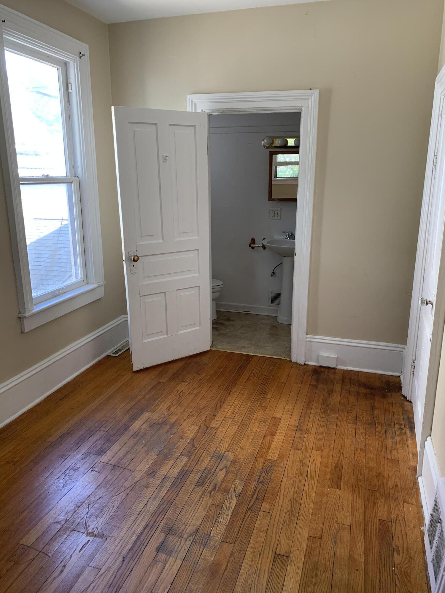 705 West Walnut Street Kalamazoo, MI 49007 - Photo 20 of 21 Photo Jul 29, 3 59 57 PM