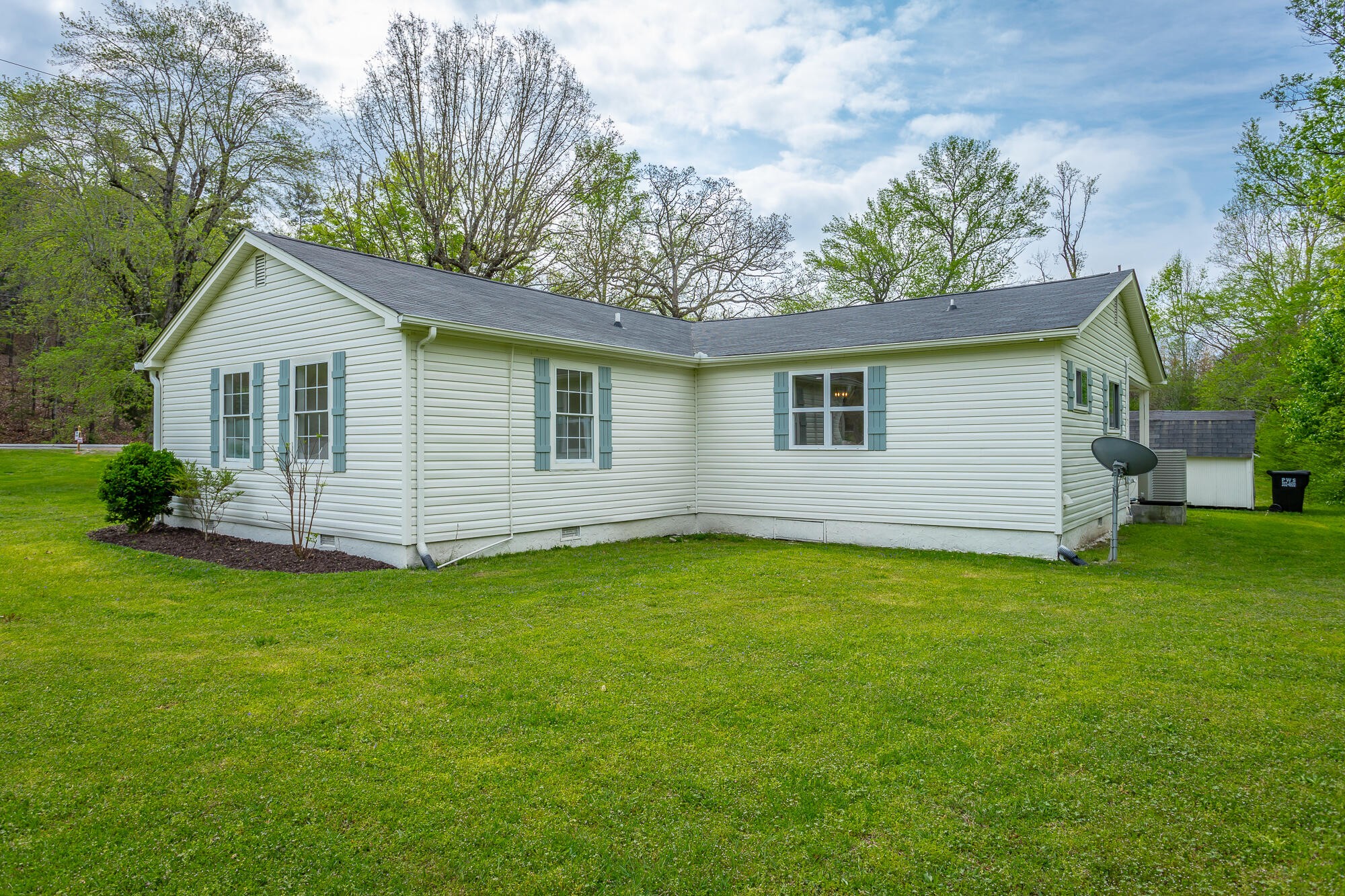 9039 Dallas Hollow Road Soddy Daisy, TN 37379 - Photo 40 of 50