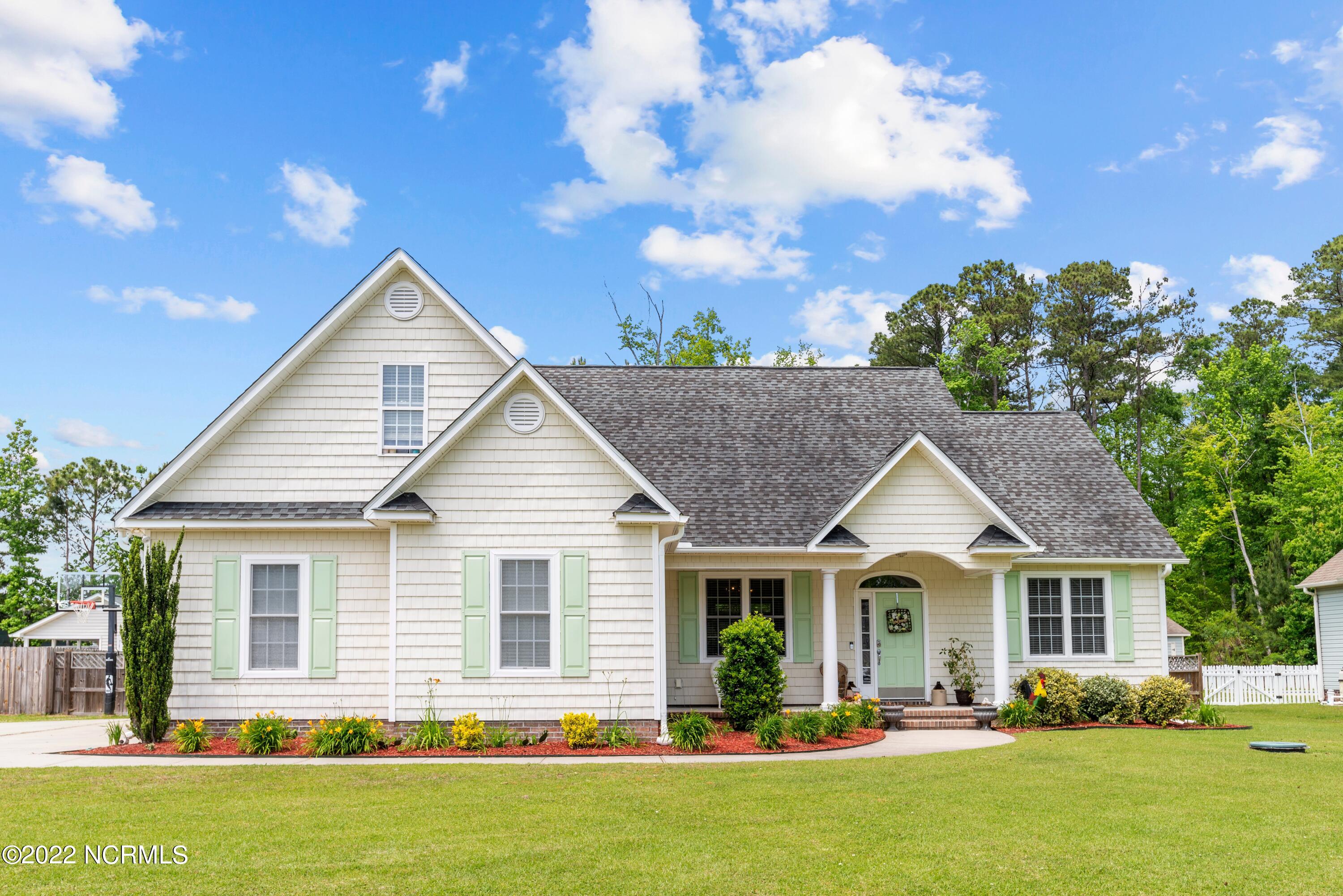 117 Westerly Road New Bern, NC 28560 - Photo 2 of 48 1-print-COX_2976