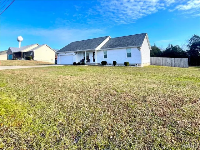 $255,000 | 231 Zeigenbein Road, St. Robert, MO 65584
