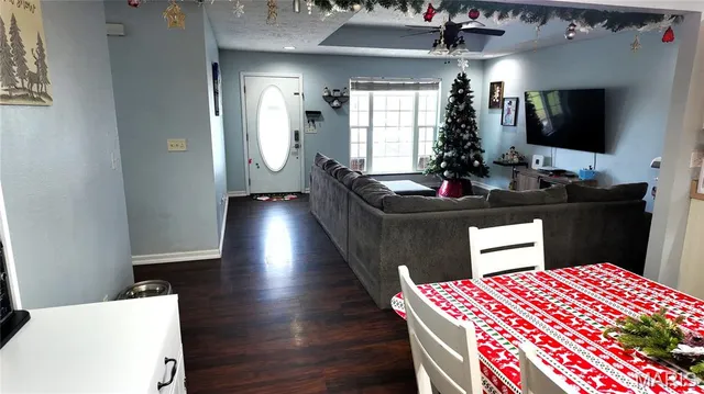 $255,000 | 231 Zeigenbein Road, St. Robert, MO 65584