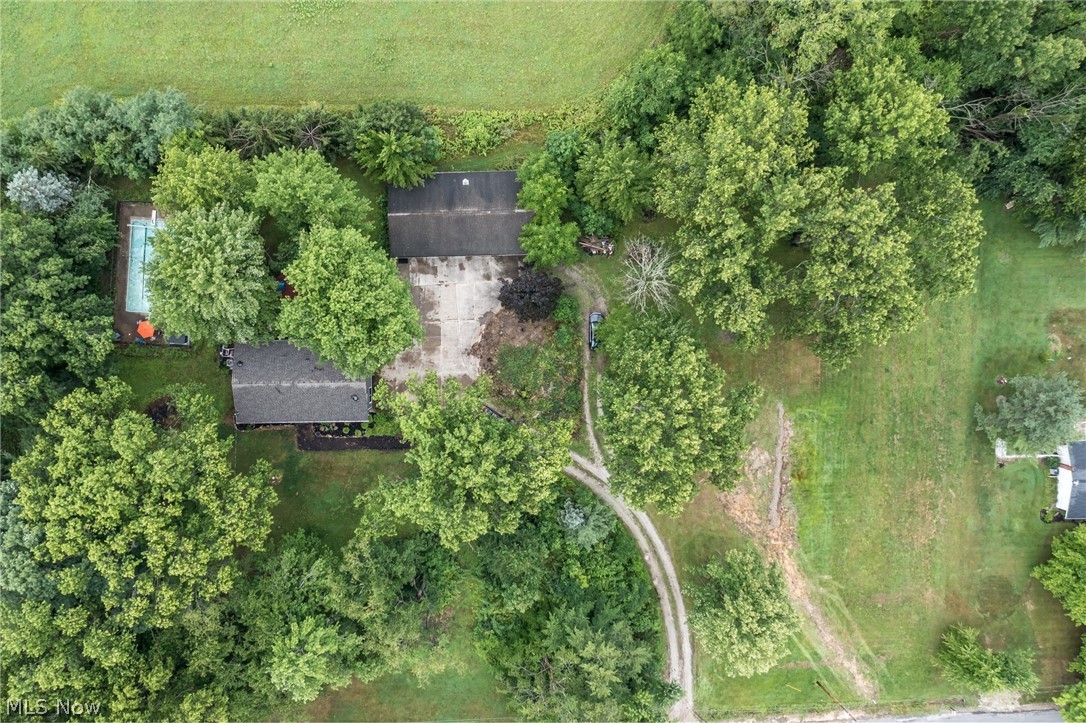 7447 Hughes Road Ravenna, OH 44266 - Photo 7 of 28