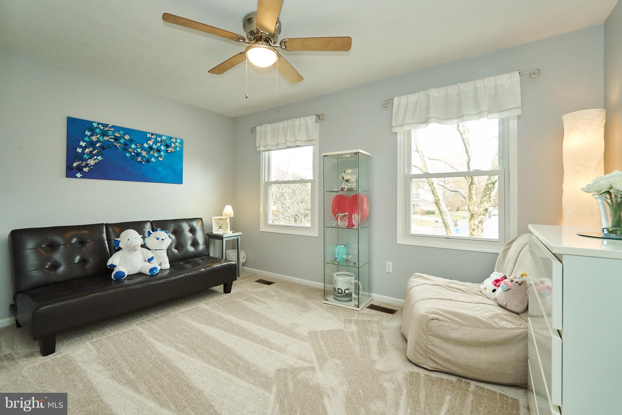 12623 Bridoon Lane Reston, VA 20191 - Photo 18 of 23 3rd bedroom l