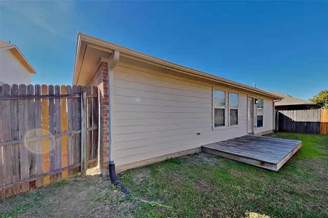 $2,095 | 6624 Chalk River Drive, Fort Worth, TX 76179