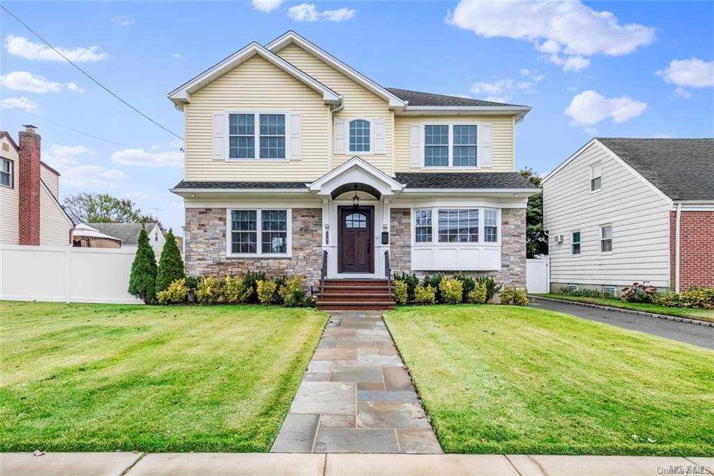 2147 Pine Street Wantagh, NY 11793 - Photo 1 of 1