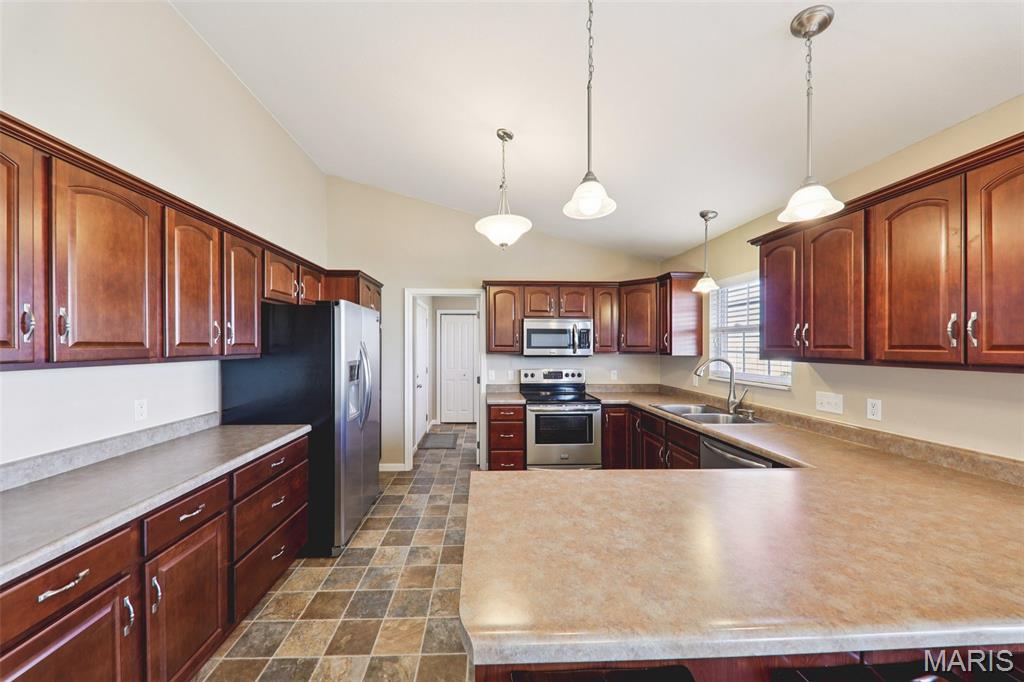 9397 Regency Lane Breese, IL 62230 - Photo 15 of 49