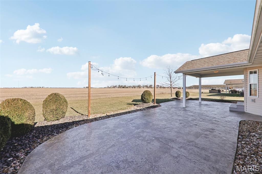 9397 Regency Lane Breese, IL 62230 - Photo 43 of 49